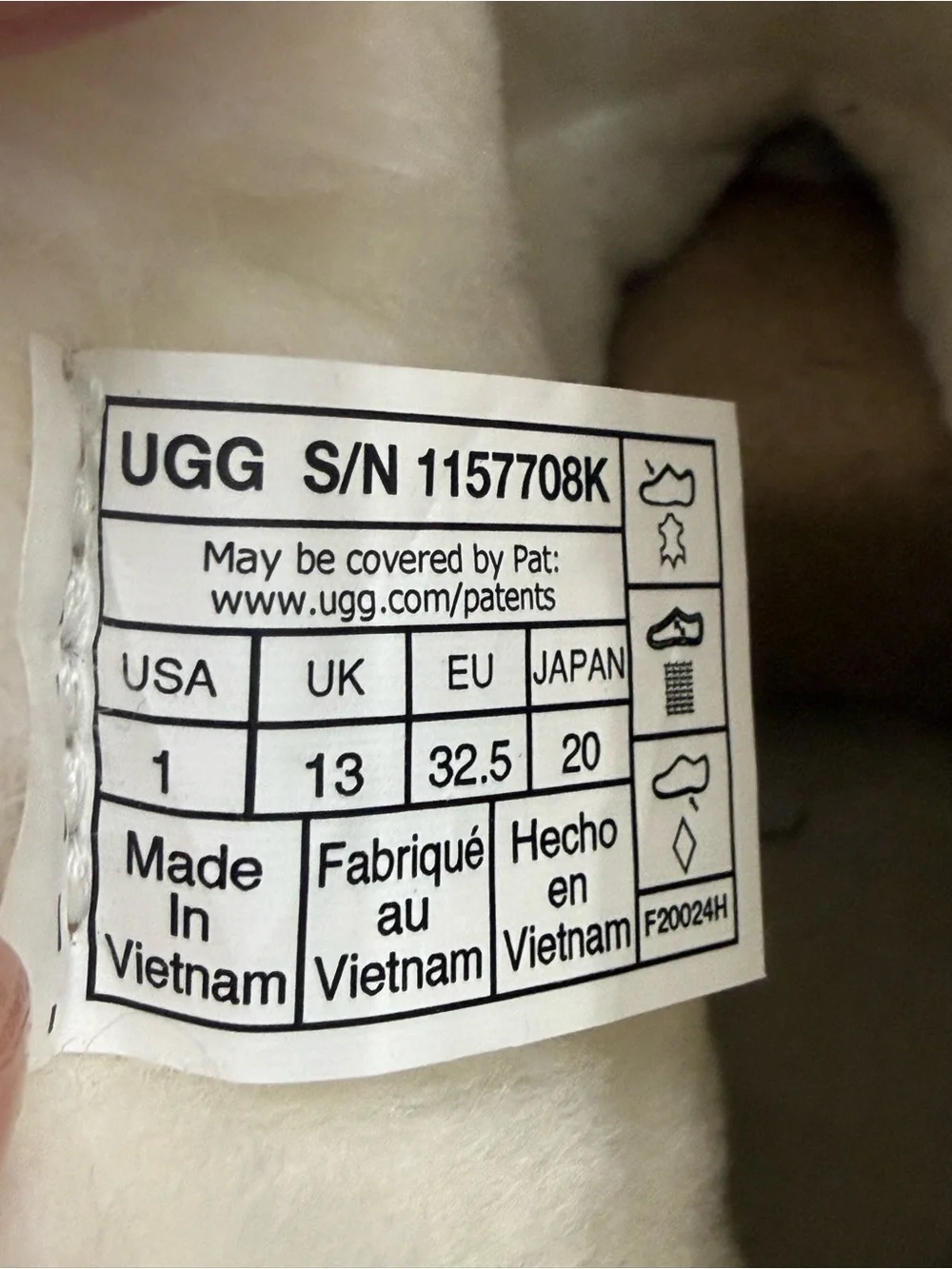 UGG Kids Classic II Shimmer Sky Booties, SIZE 1 YOUTH